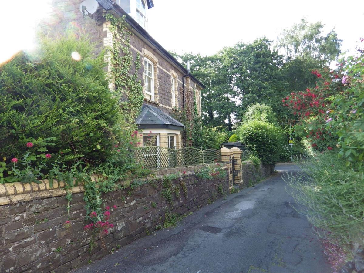 Ryvington Apartments Abergavenny Exterior photo